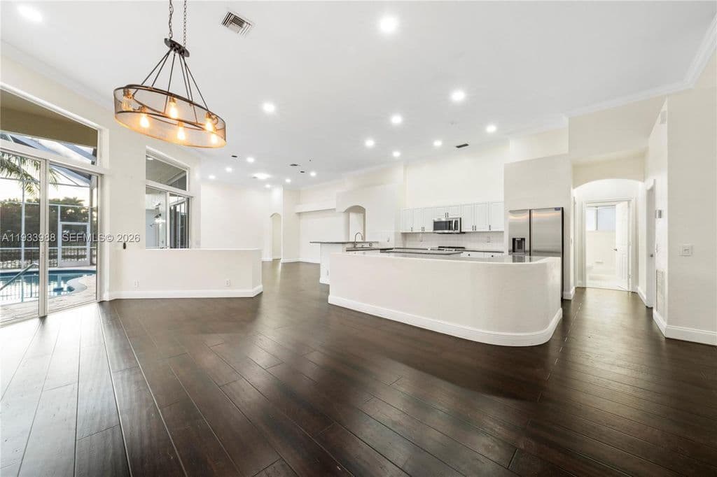 5+1 Müstakil ev — 2893 Oakbrook Dr