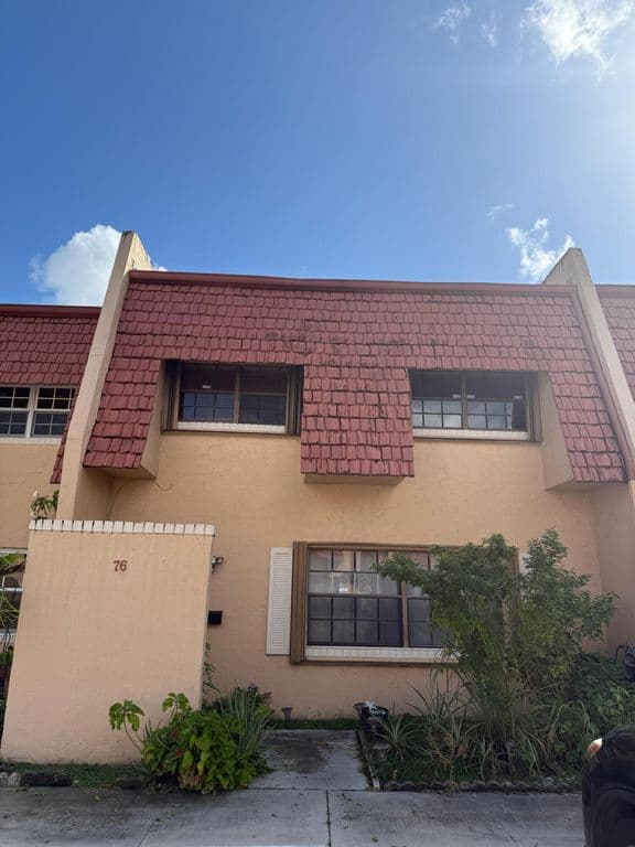 3-bedroom Property — 76 Ann Lee Lane