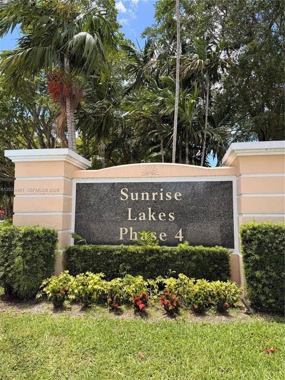 2-bedroom Condo — 2793 NW 104th Ave APT 204