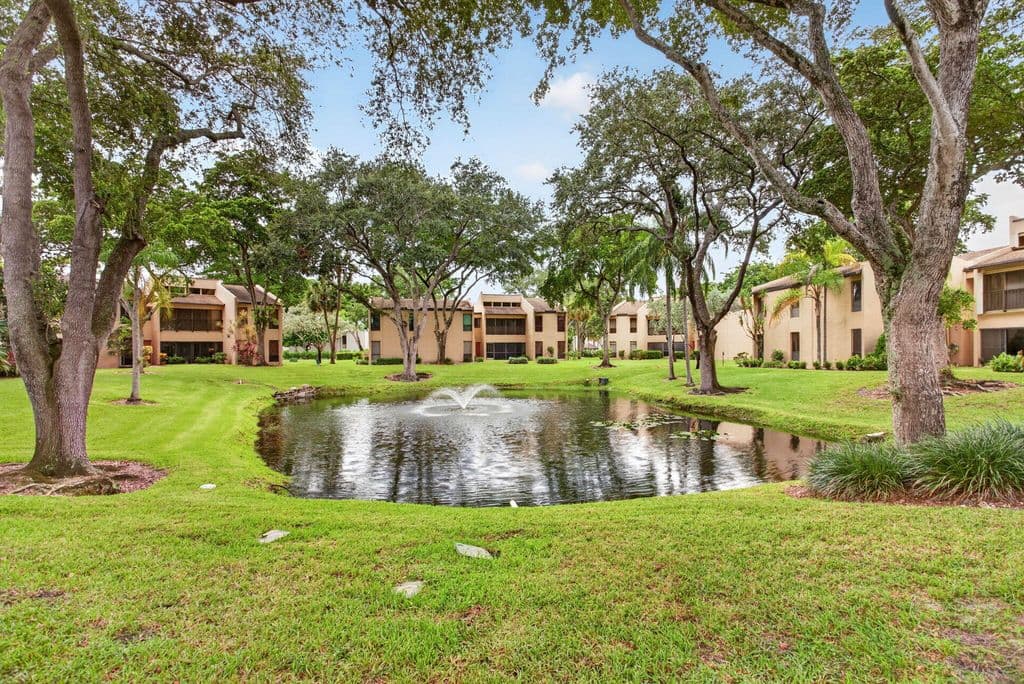 3+1 Condo — 6421 PUMPKIN SEED Circle #217