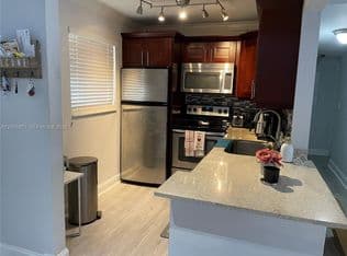 2+1 Condo — 8500 SW 109th Ave #6-229, Miami, 33173