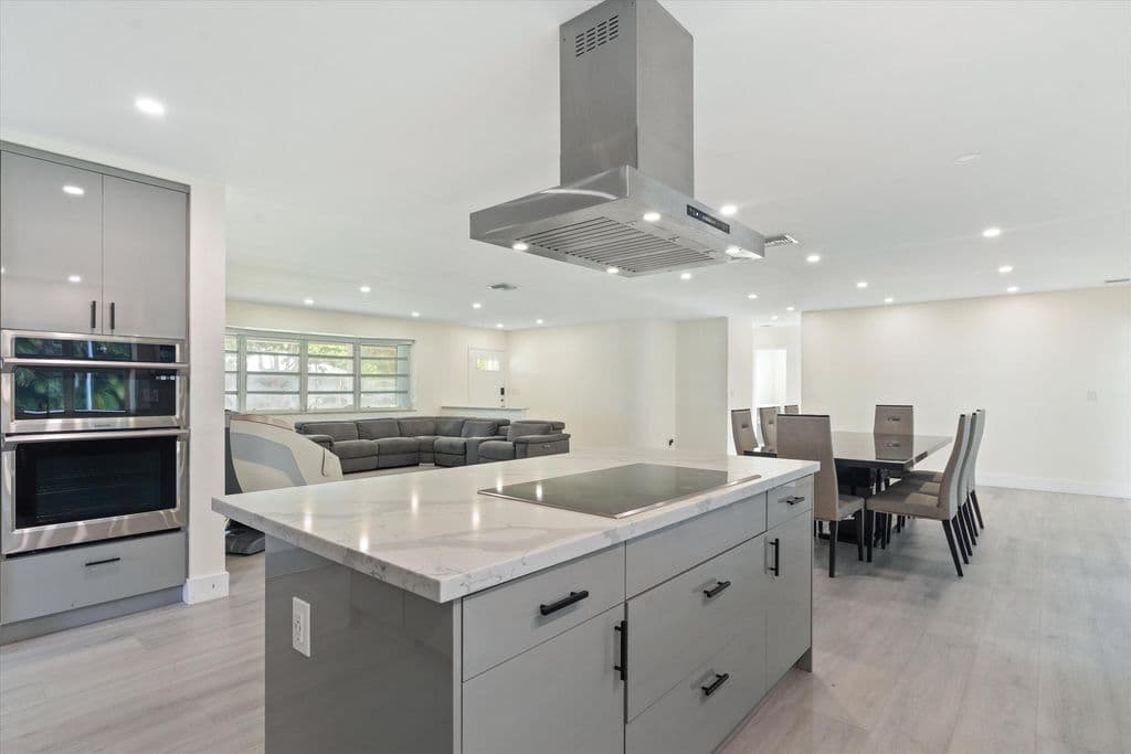 4-bedroom Single-Family Home — 7521 SW 1st Street