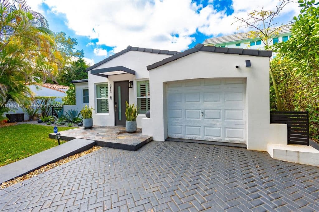 3-bedroom Property — 814 Monterey St