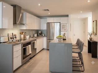 1-bedroom Condo — 1600 NE 1st Ave Unit 1401, Miami, 33132