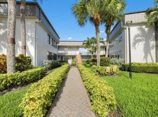 2+1 Condo — 464 Piedmont J, Delray Beach, 33484