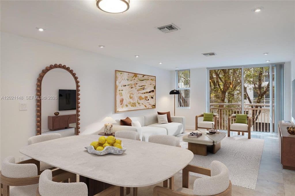 3+1 Condo — 325 Meridian Ave APT 5