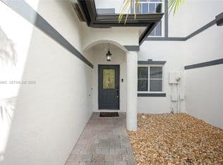 3-bedroom Townhouse — 12877 SW 50th St, Miramar, 33027