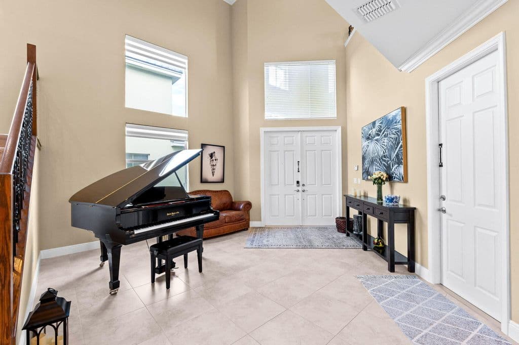 4-bedroom Single-Family Home — 2879 Bellarosa Circle