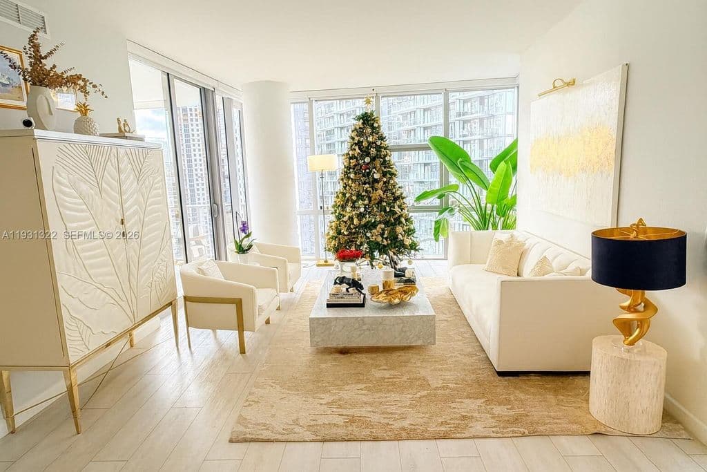 3-bedroom Condo — 851 NE 1st Ave Unit 2212