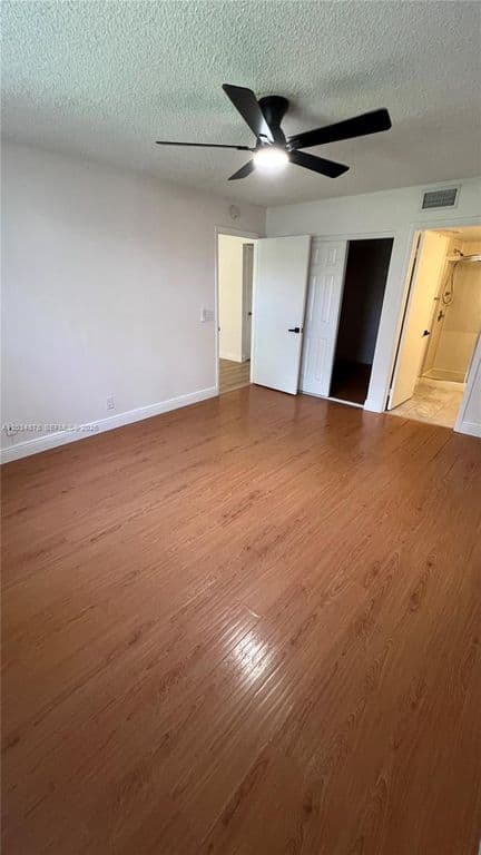 2+1 Condo — 8851 Wiles Rd APT 108