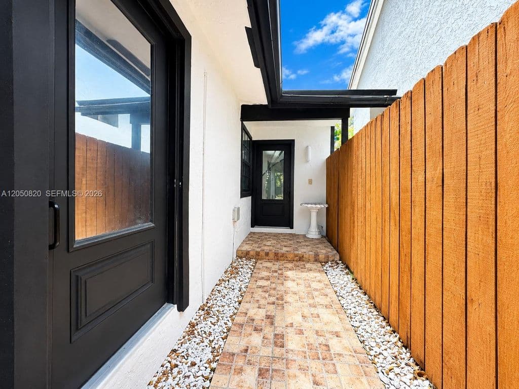 4-bedroom Single-Family Home — 10626 SW 148th Avenue Dr
