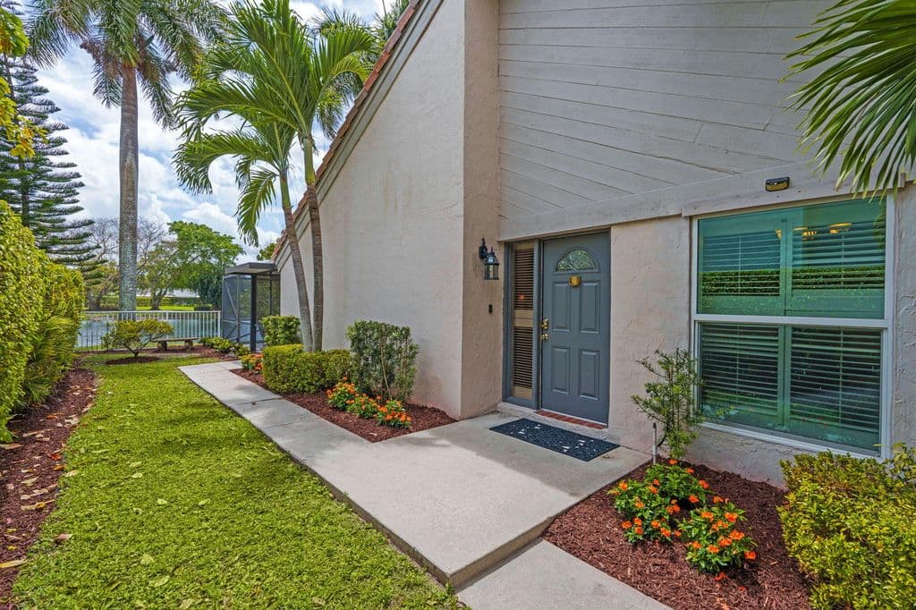 2-bedroom Property — 9722 Erica Court