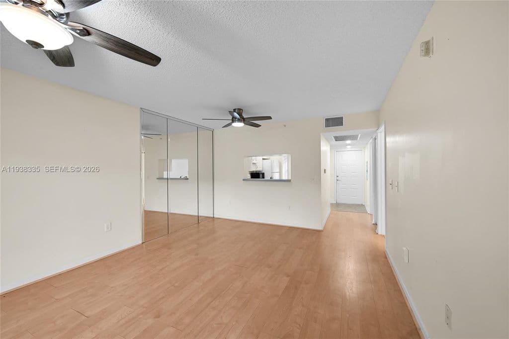 2+1 Condo — 701 SW 142nd Ave APT 104S