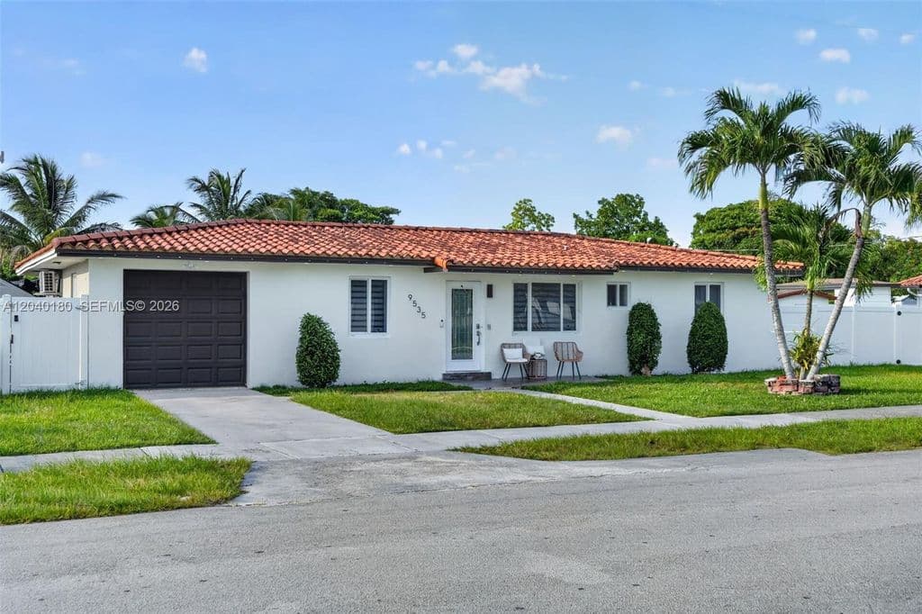 3+1 Müstakil ev — 9535 SW 42nd St