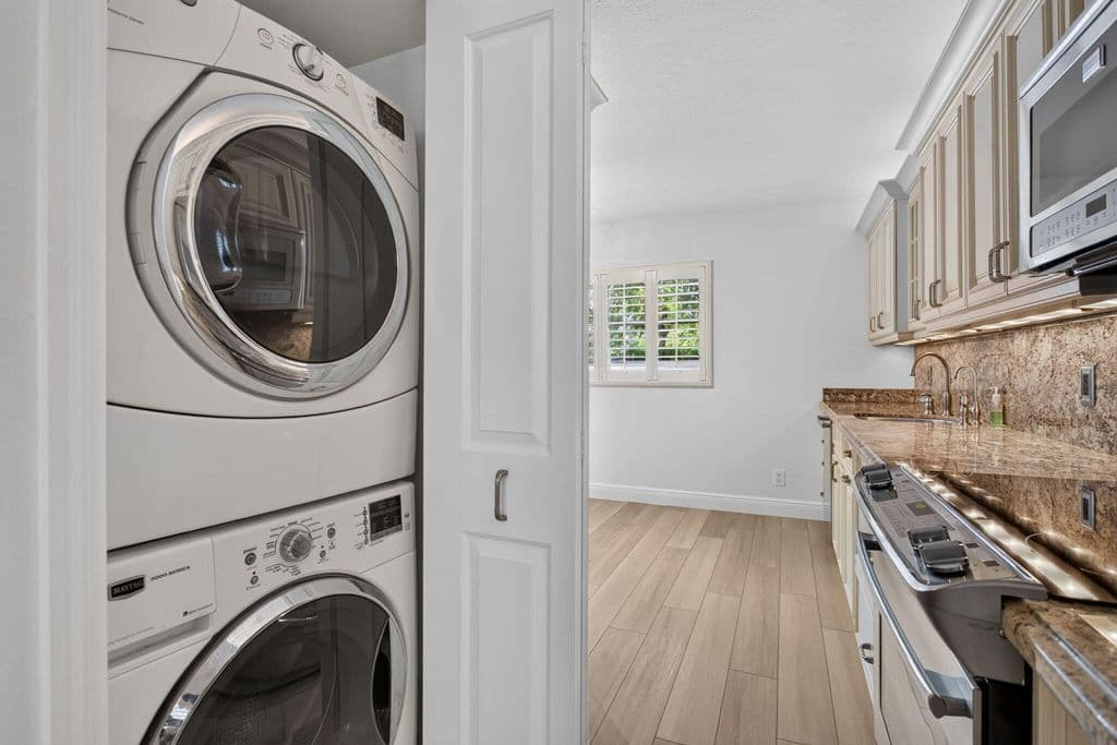 2+1 Condo — 1606 Abaco Drive #A1