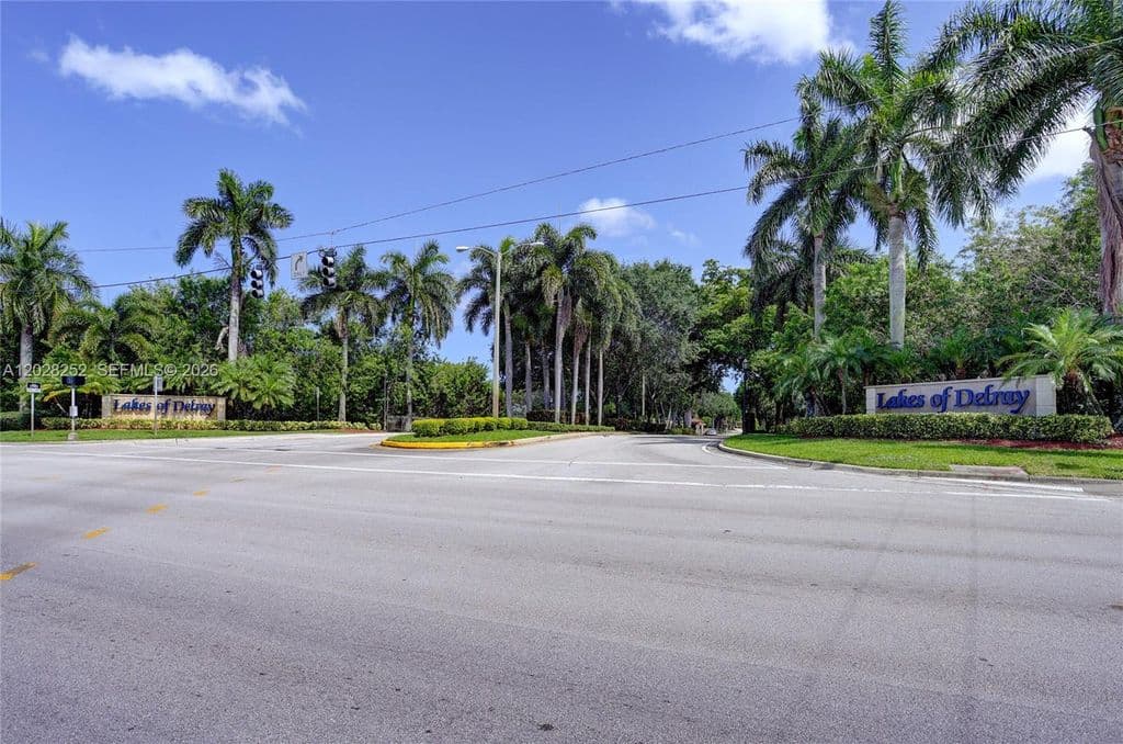 2+1 Condo — 15342 Lakes Of Delray Blvd APT 90