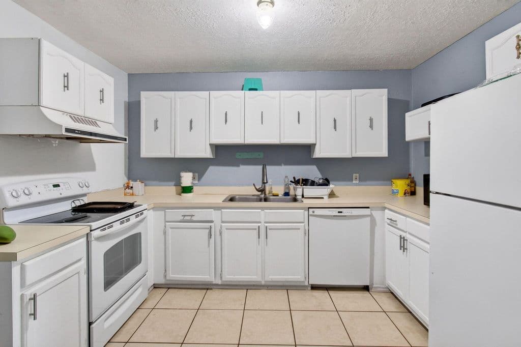 4+1 Mülk — 3088 Prince Drive