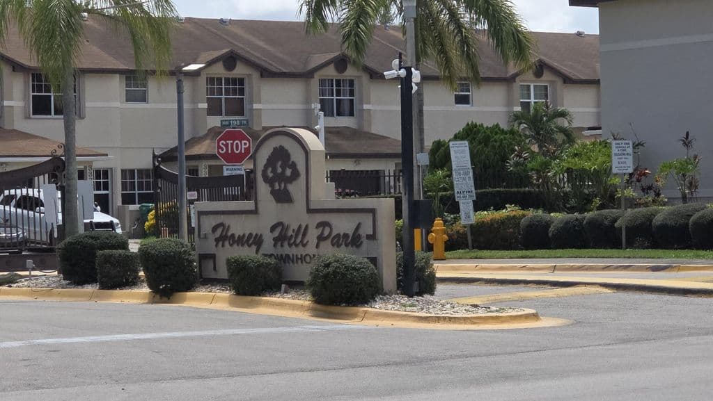 4-bedroom Property — 19802 NW 33rd Court