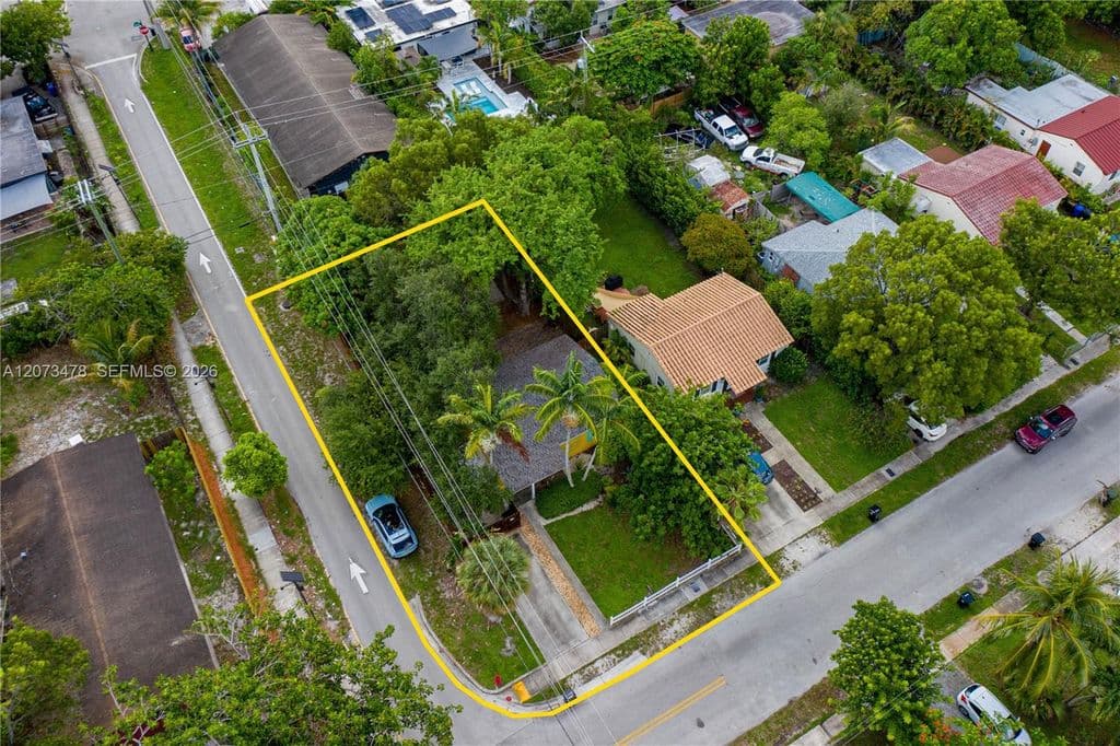 2-bedroom Single-Family Home — 1444 NW 2nd Ave