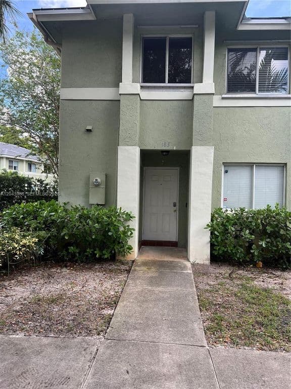 3+1 Mülk — 183 Hidden Court Rd #F-33