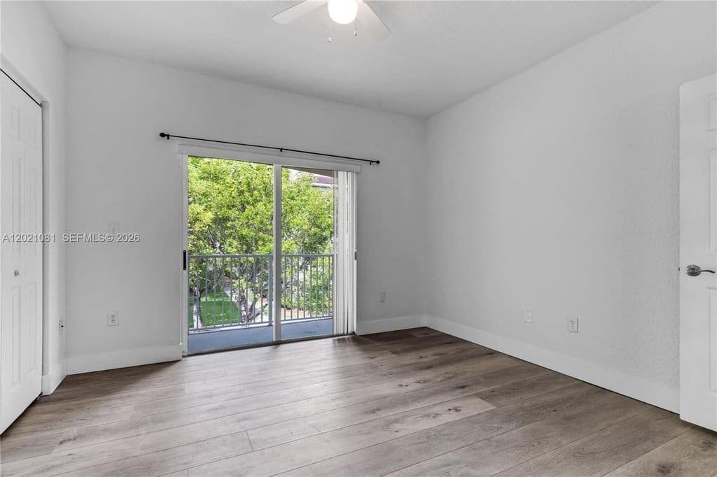 2+1 Mülk — 2312 SE 21st St #2312