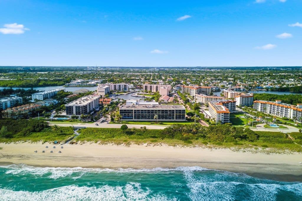 2+1 Condo — 2727 N Ocean Boulevard Unit 301
