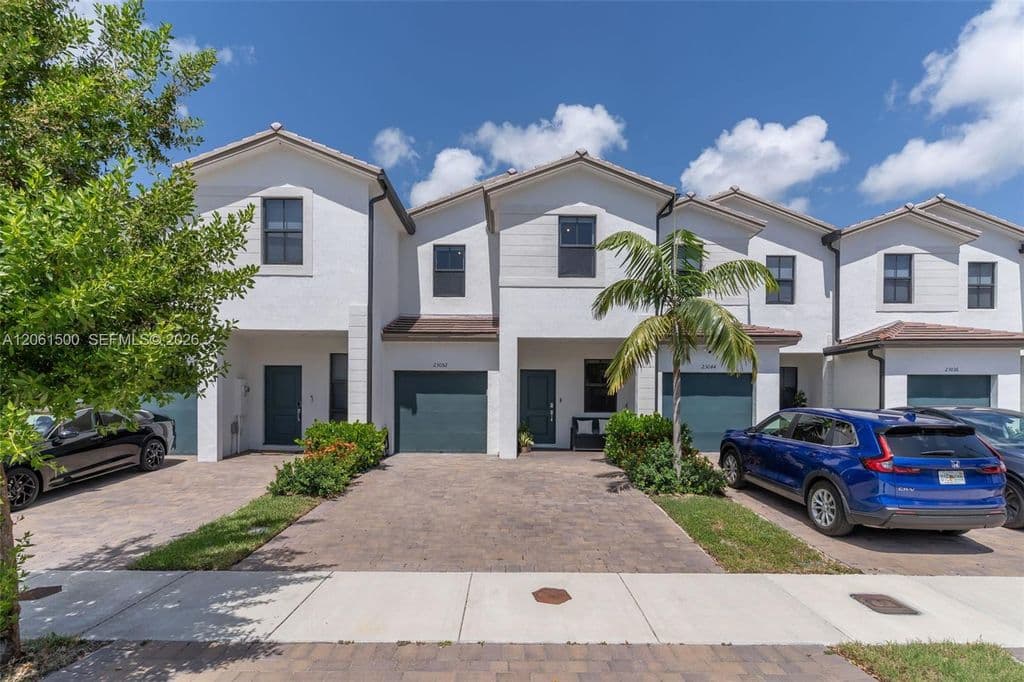 3-bedroom Property — 23052 SW 129th Pl
