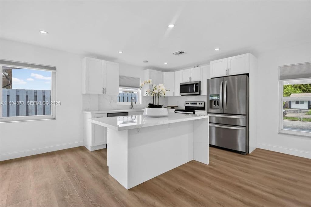 3+1 Müstakil ev — 3042 Hayes St