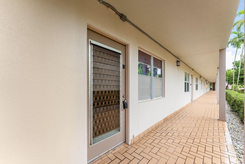 2-bedroom Condo — 3301 Aruba Way #C1