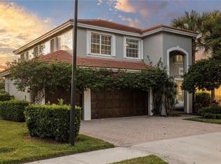 5-bedroom Single-Family Home — 4303 Diamond Row, Fort Lauderdale, 33331