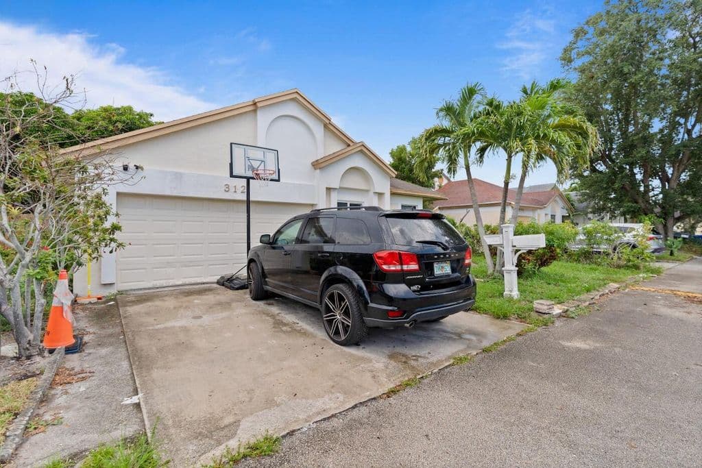 3-bedroom Single-Family Home — 312 BISHOP Road