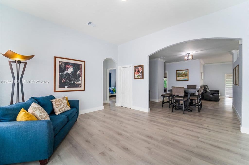 3-bedroom Single-Family Home — 15819 SW 54th Ter