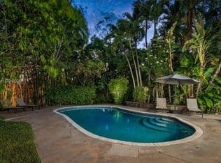 3+1 Müstakil ev — 11400 Griffing Blvd, Biscayne Park, 33161