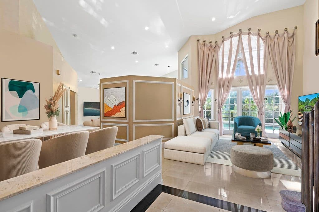 5-bedroom Single-Family Home — 4300 NW 63rd Avenue