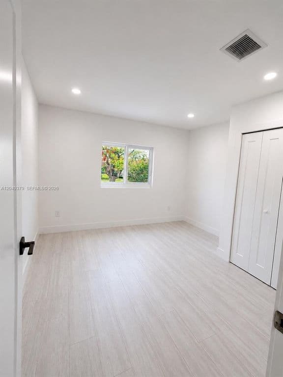 4-bedroom Single-Family Home — 11011 SW 162nd Ter