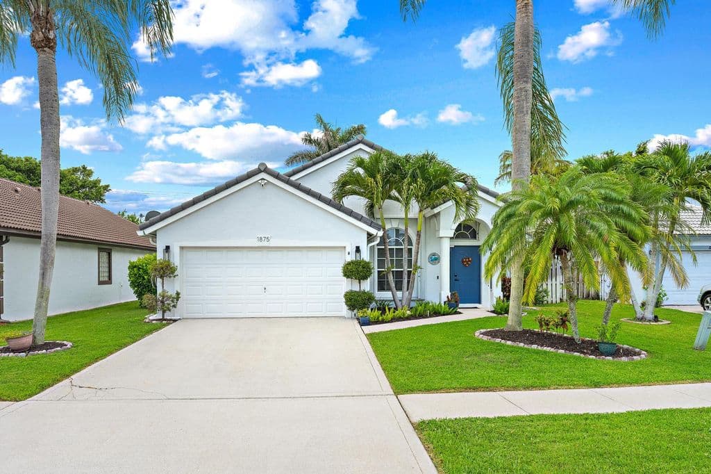 3-bedroom Single-Family Home — 1875 Oak Berry Circle