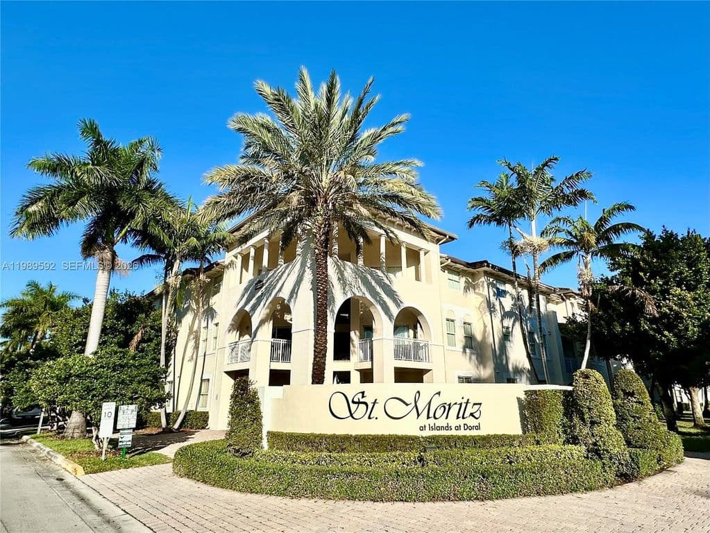 3-bedroom Property — 11403 NW 89th St #219