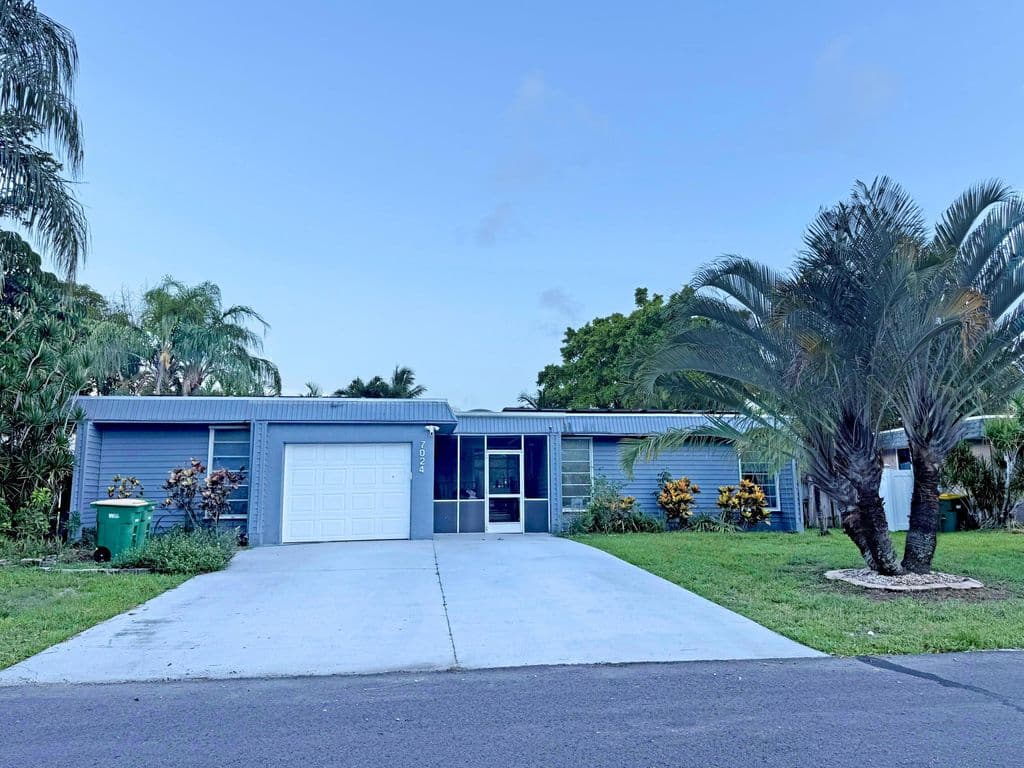 2+1 Müstakil ev — 7024 NW 63rd Street