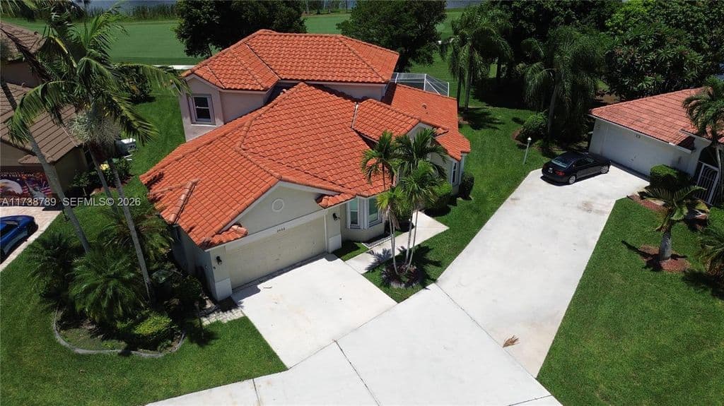 3-bedroom Single-Family Home — 2602 Augusta Dr