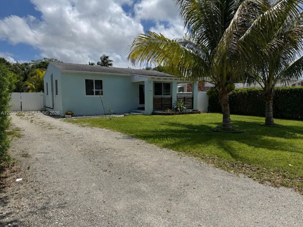 2-bedroom Single-Family Home — 2726 Taylor St