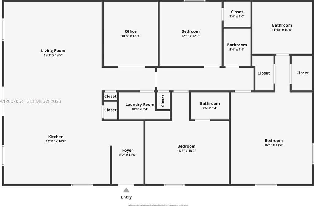 4+1 Müstakil ev — 20000 SW 216th St