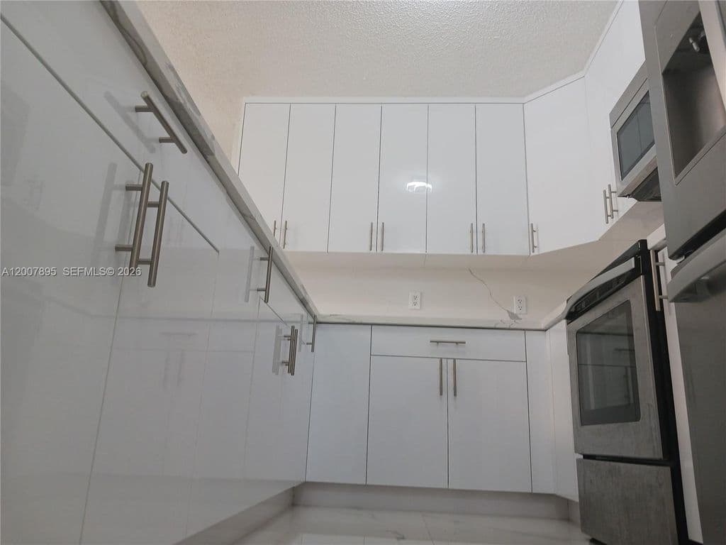 3-bedroom Single-Family Home — 25804 SW 128th Ave
