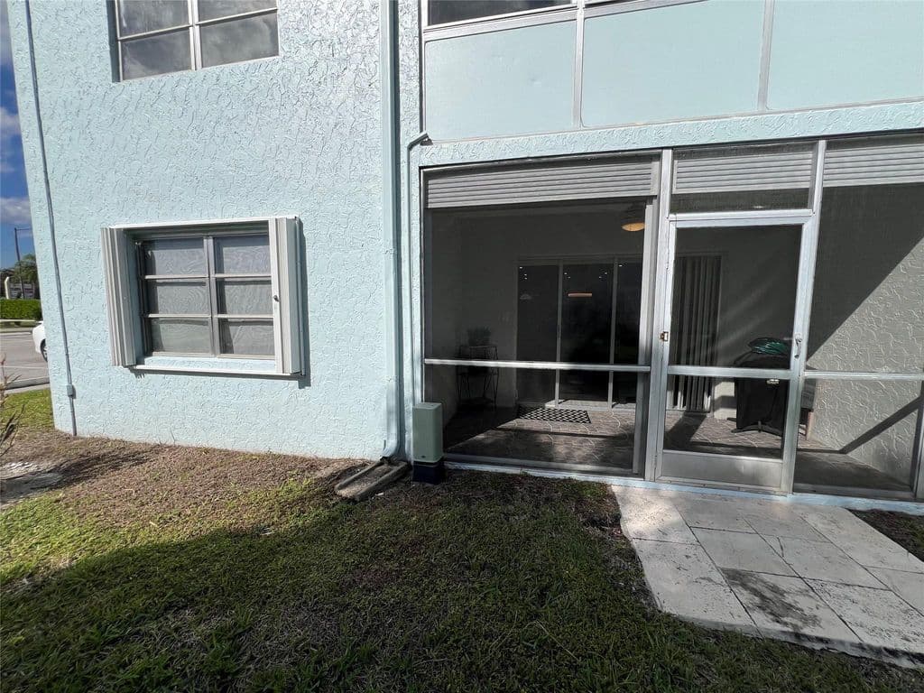 2+1 Condo — 9780 Marina Boulevard #415