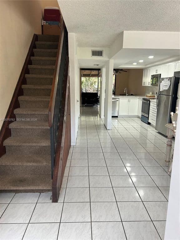 2-bedroom Property — 12242 SW 16th Ter #102-L