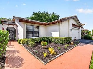 2-bedroom Single-Family Home — 5791 Lakeview Mews Place, Boynton Beach, 33437