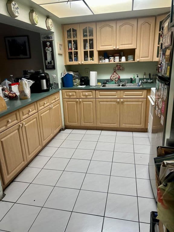 3+1 Müstakil ev — 7241 SW 137TH Court