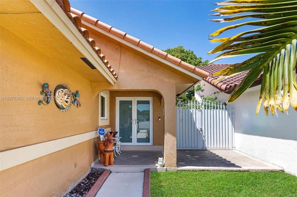 4+1 Müstakil ev — 14217 SW 102nd St