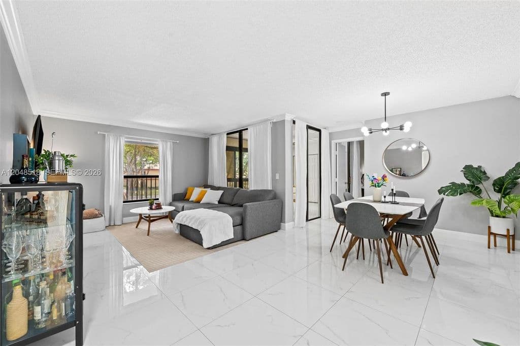 2-bedroom Condo — 4105 Carambola Cir S #2106