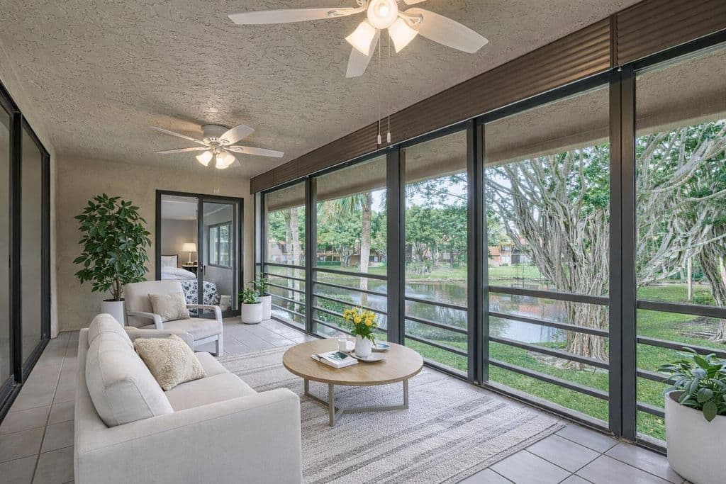 3+1 Condo — 11262 Green Lake Drive #204