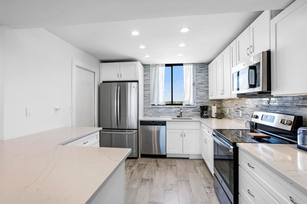 2-bedroom Condo — 300 Ocean Trail Way #510